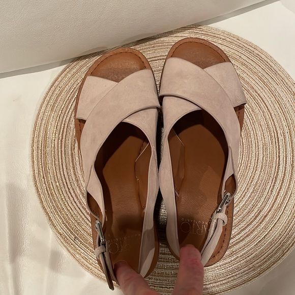 (8.5) FRANCO SARTO BM vanilla suede Caroline cork real suede leather 3”platforms - Picture 10 of 12